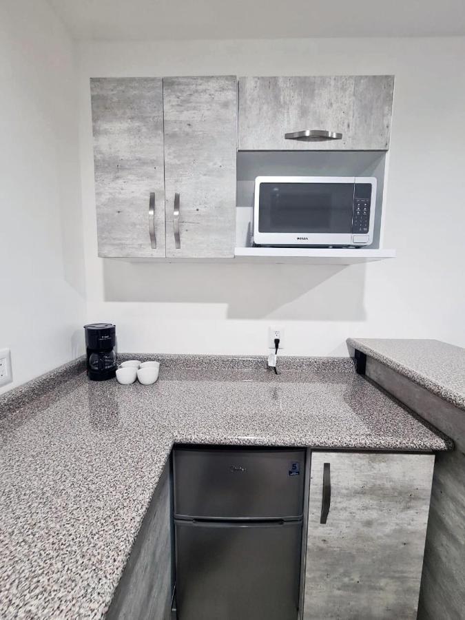 Sr Suites Zapopan Εξωτερικό φωτογραφία