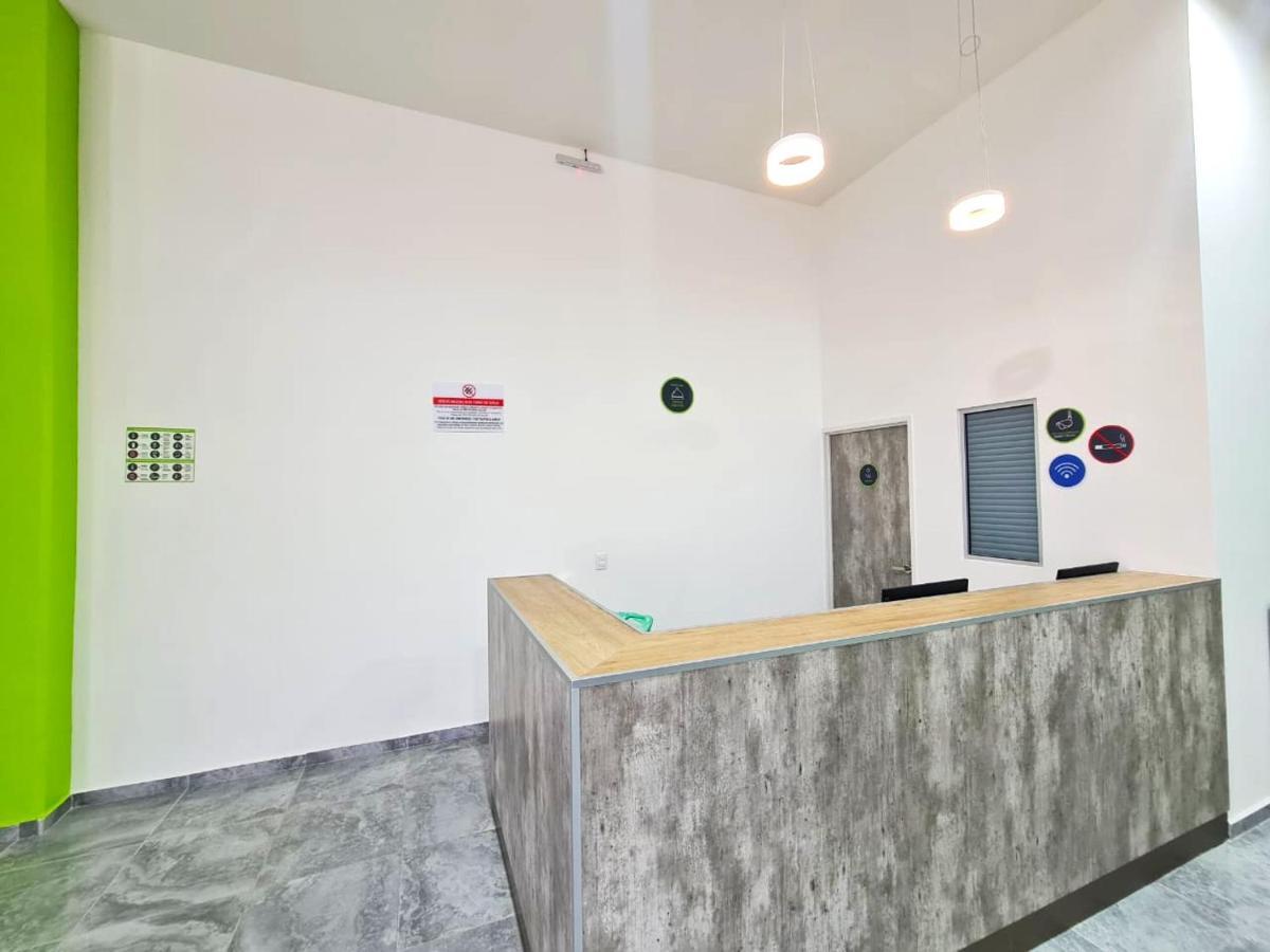 Sr Suites Zapopan Εξωτερικό φωτογραφία