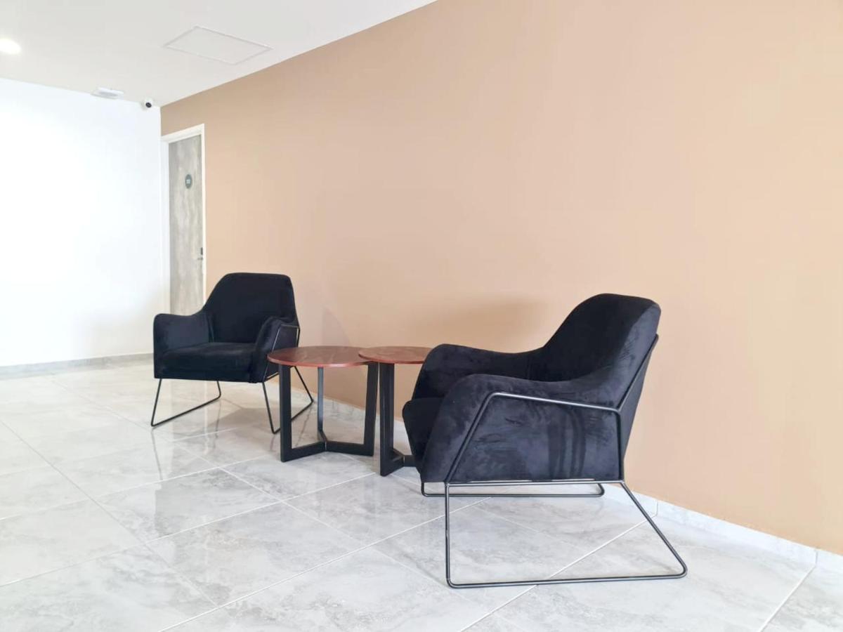Sr Suites Zapopan Εξωτερικό φωτογραφία