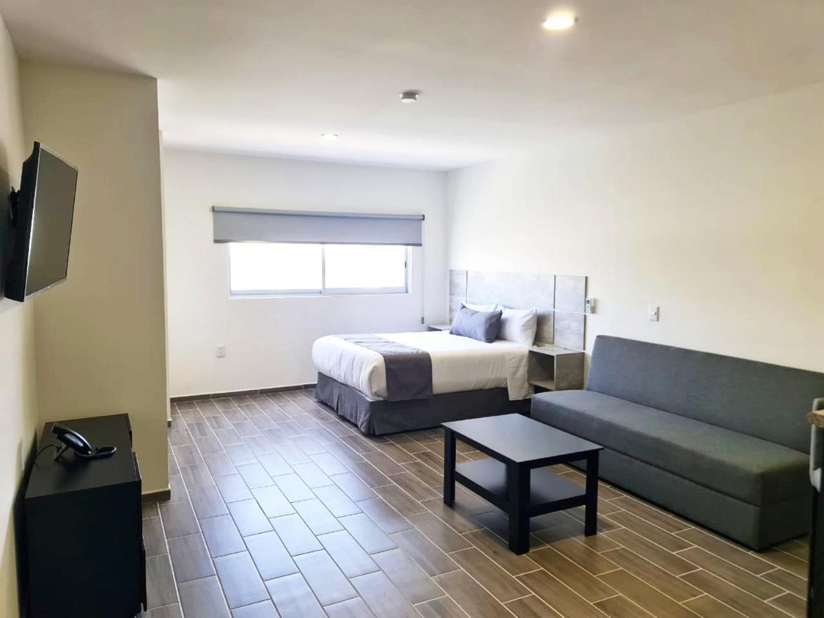 Sr Suites Zapopan Εξωτερικό φωτογραφία